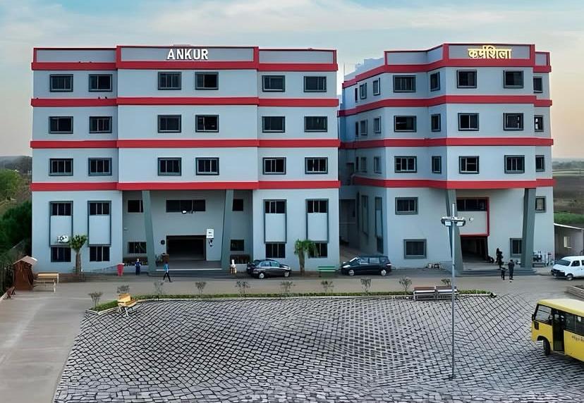 Largest Campus abc